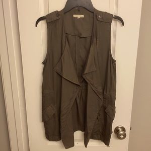 Olive layered vest for women